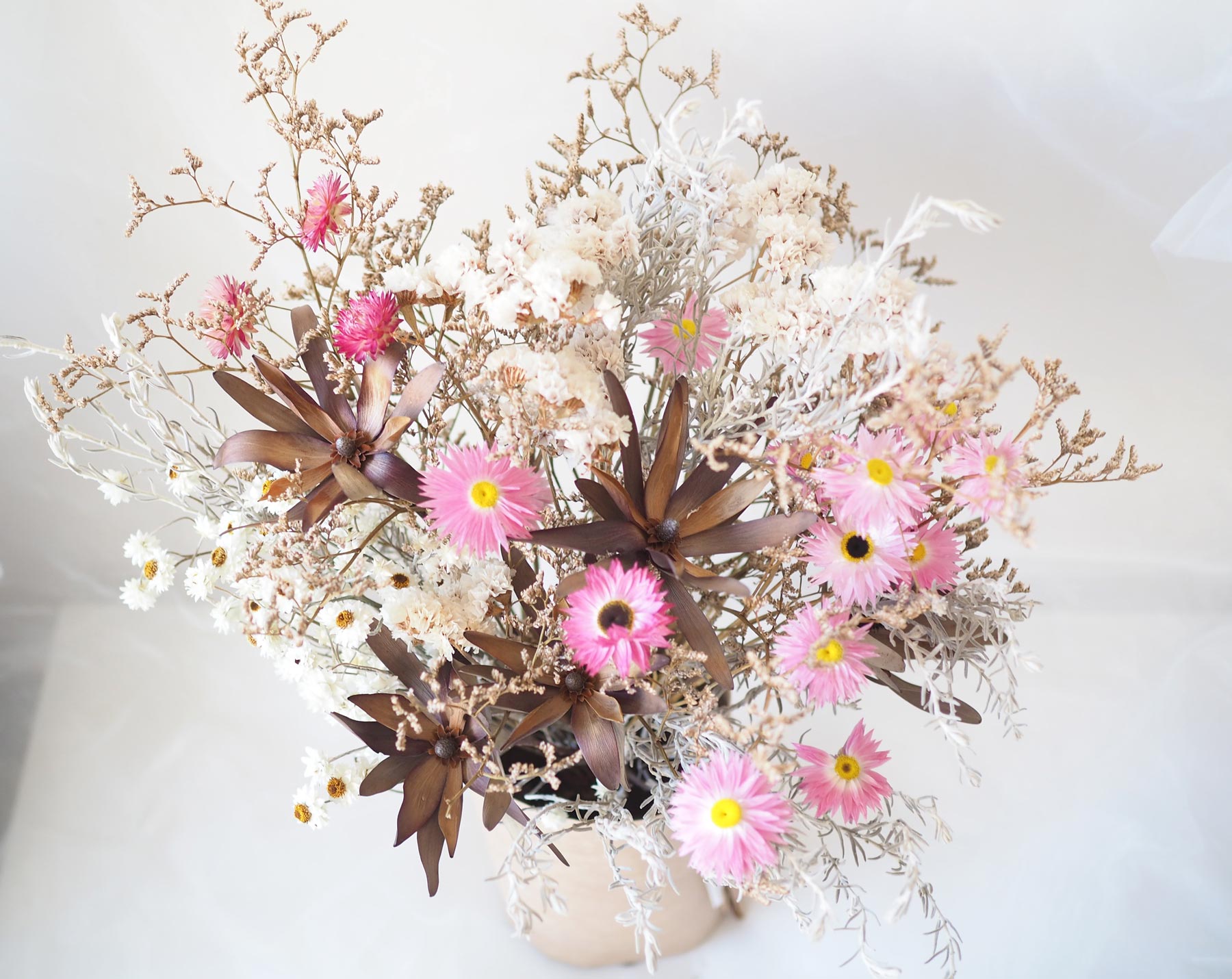 Order Custom Dried Flowers For Your Vase