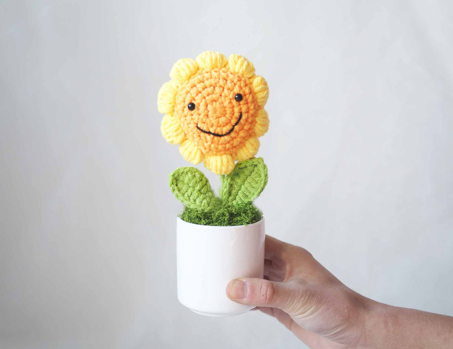 Sunny Smiles – Small Smiley Crochet Sunflower in Ceramic Pot Gift