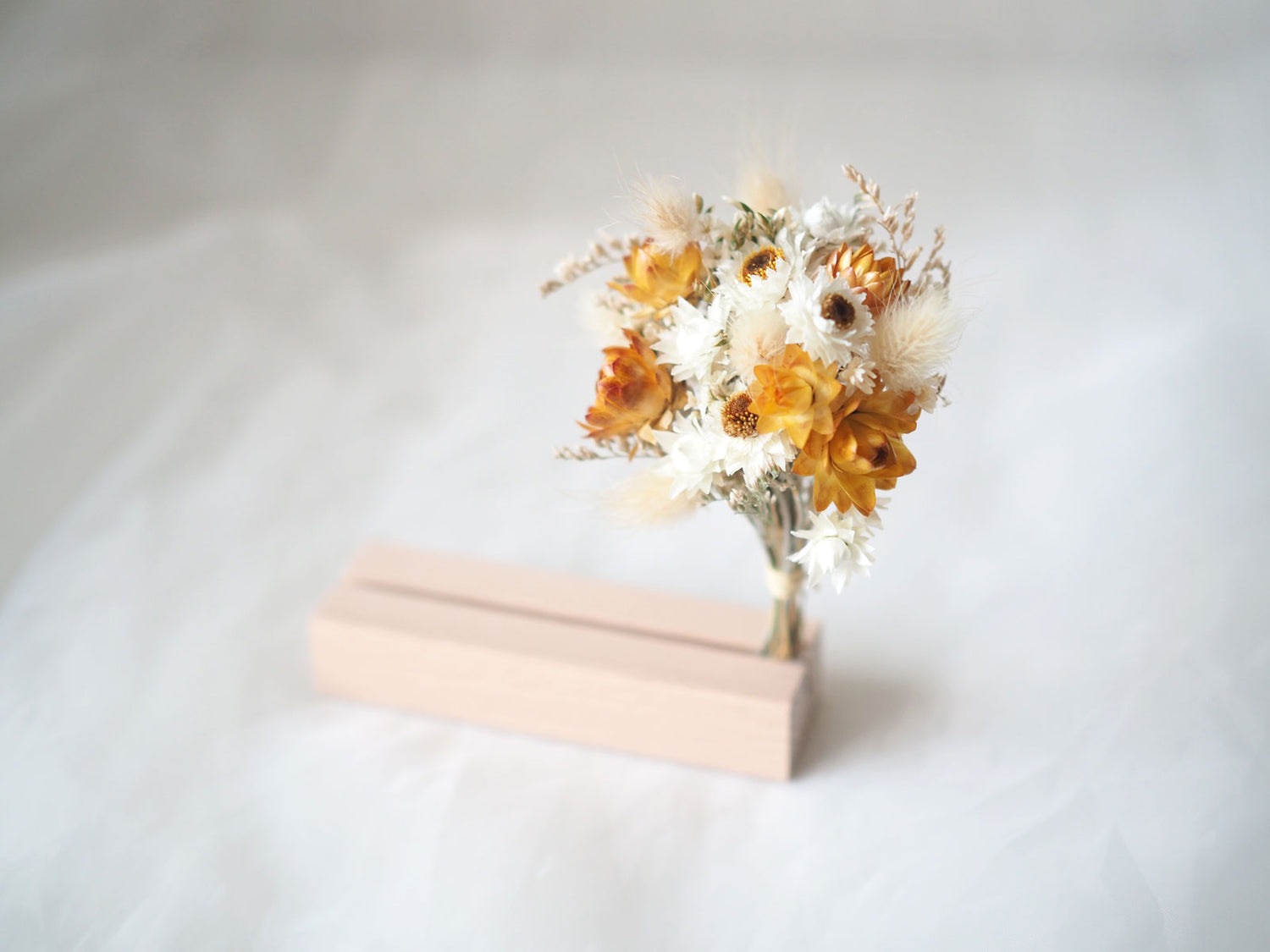 Yellow Dried Flower Photo and Card Holder