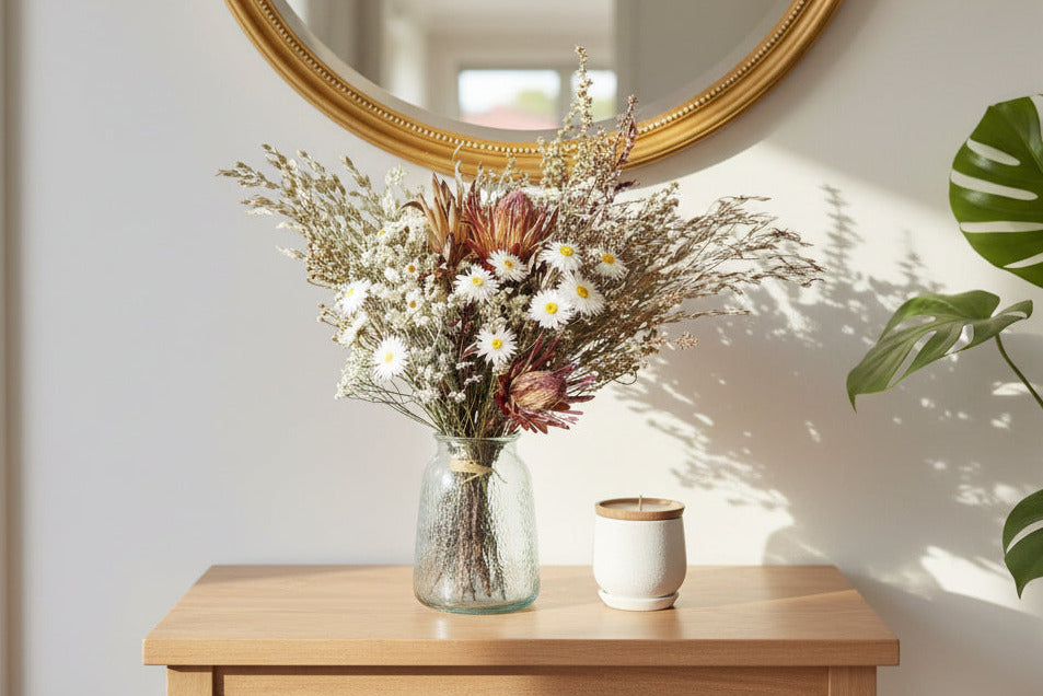 VALENTINA – large dried flower vase arrangement (neutral colour)